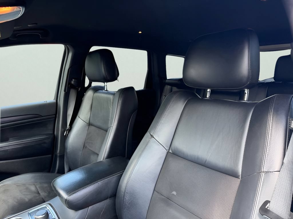 Used 2020 Jeep Grand Cherokee Laredo w/ Quick Order Package 2BN North AWD/4WD image 18