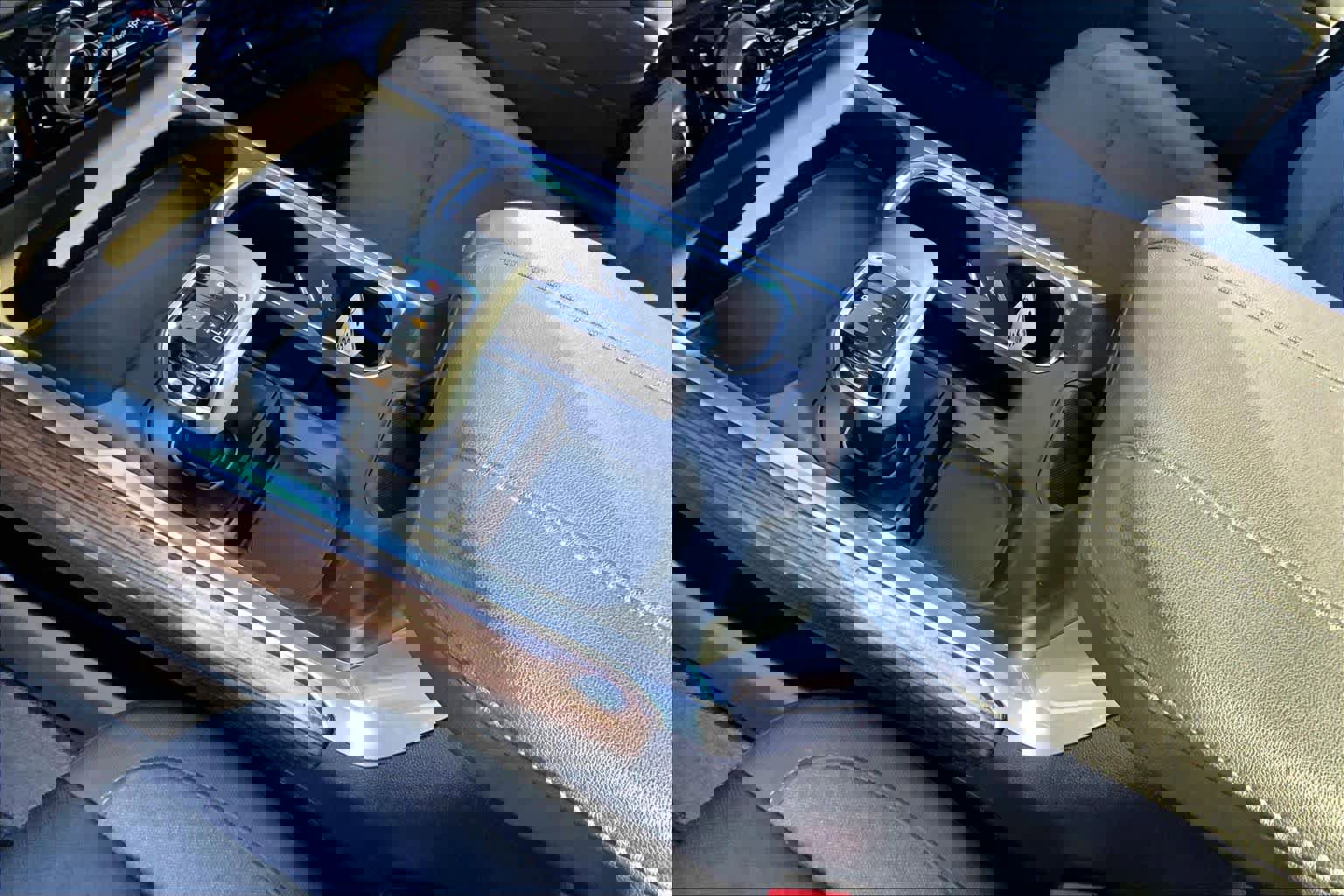 Used 2025 Chevrolet Silverado 1500 LT image 17