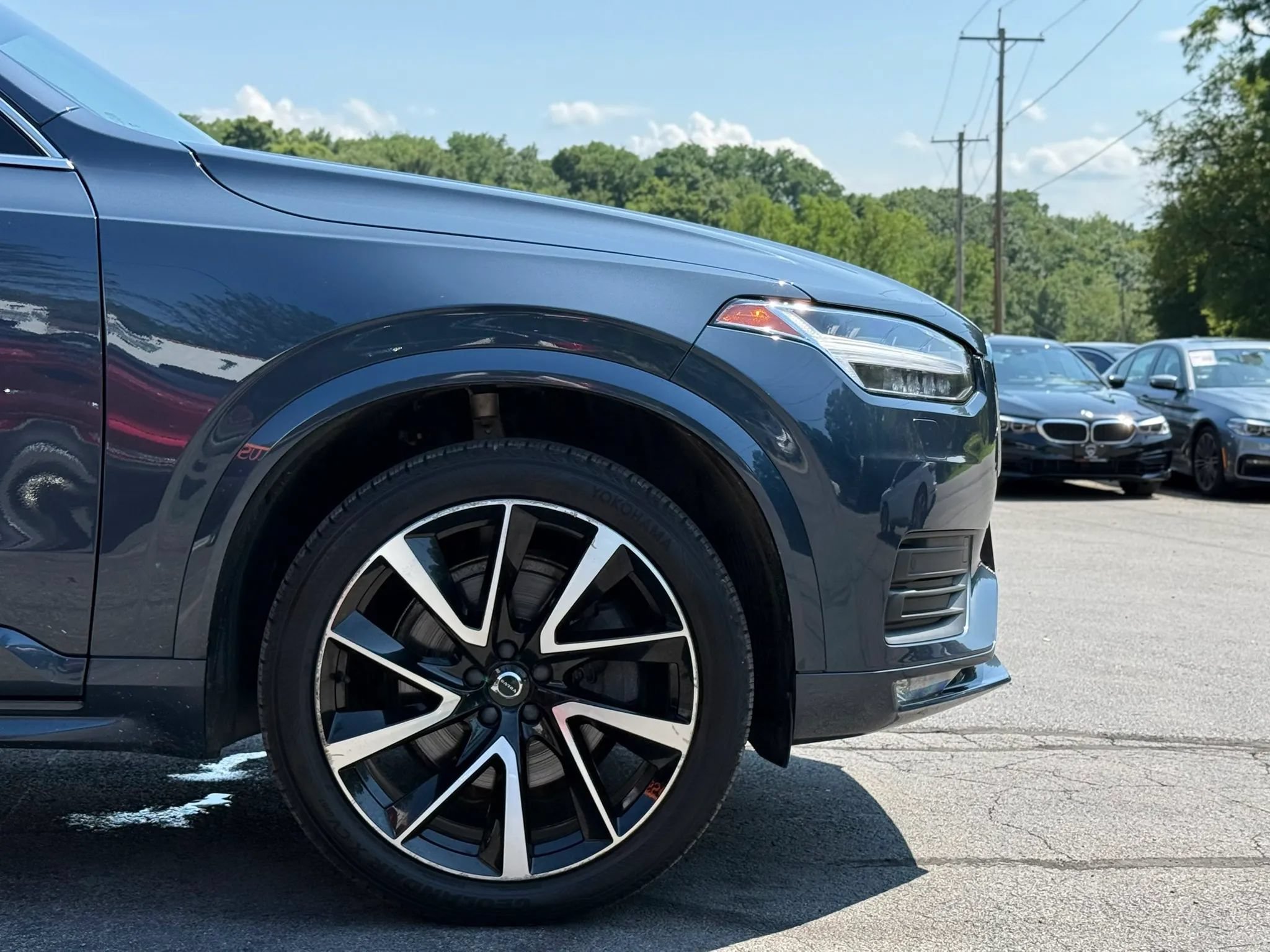 Used 2022 Volvo XC90 T6 Momentum w/ Advanced Package AWD/4WD image 8