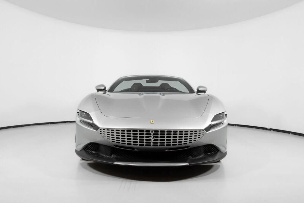 Used 2024 Ferrari Roma image 13