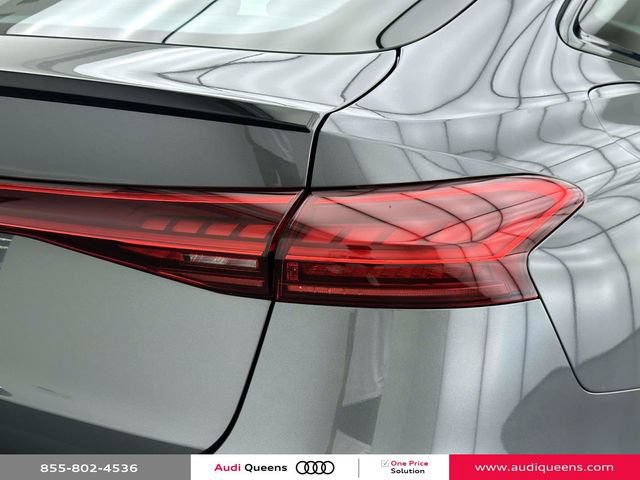 Used 2025 Audi S6 e-tron Premium Plus w/ Premium Plus AWD/4WD image 9