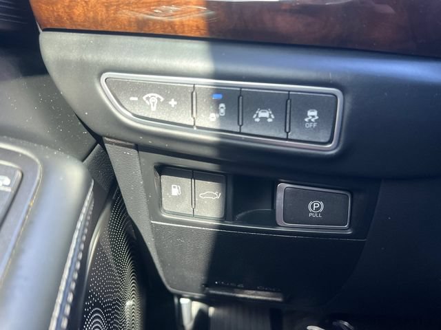 Used 2018 Genesis G90 5.0 Ultimate RWD image 25