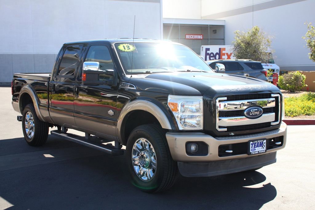 Used 2013 Ford F250 King Ranch w/ King Ranch w/Chrome Pkg image 11