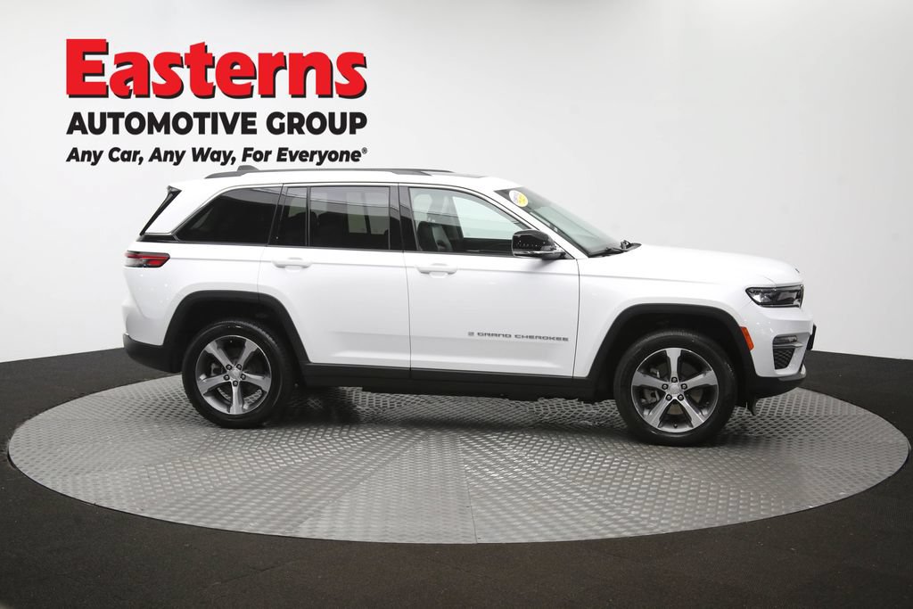 Used 2023 Jeep Grand Cherokee 4WD 4xe image 48