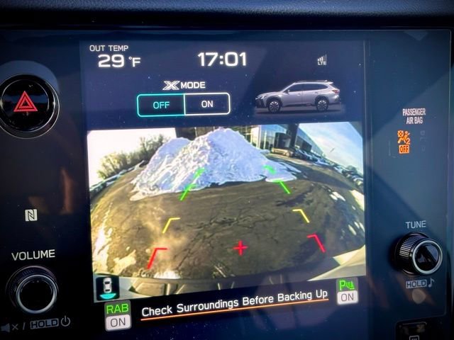 Used 2025 Subaru Outback Touring XT w/ Popular Package #2 image 19