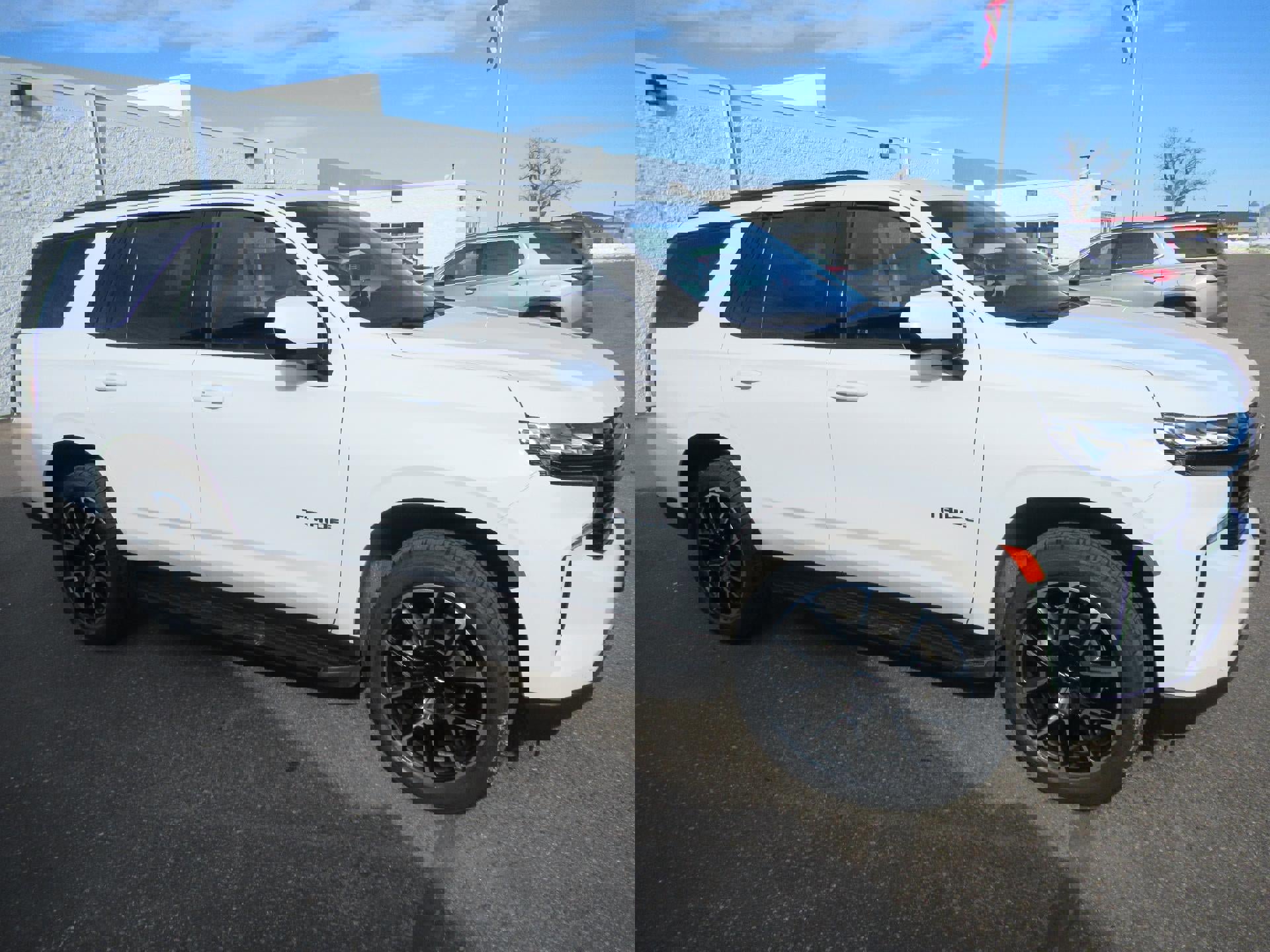 Certified 2023 Chevrolet Tahoe RST image 3