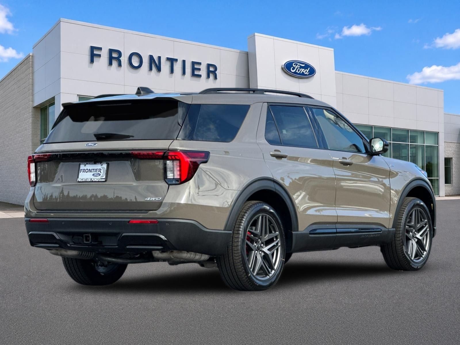 New 2026 Ford Explorer ST-Line AWD/4WD image 3