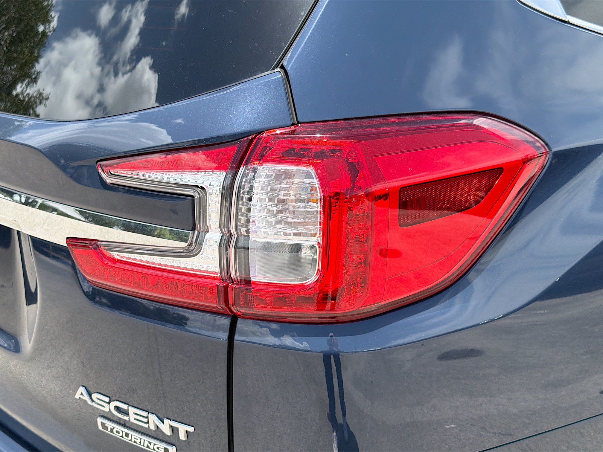 Used 2024 Subaru Ascent Touring AWD/4WD image 25