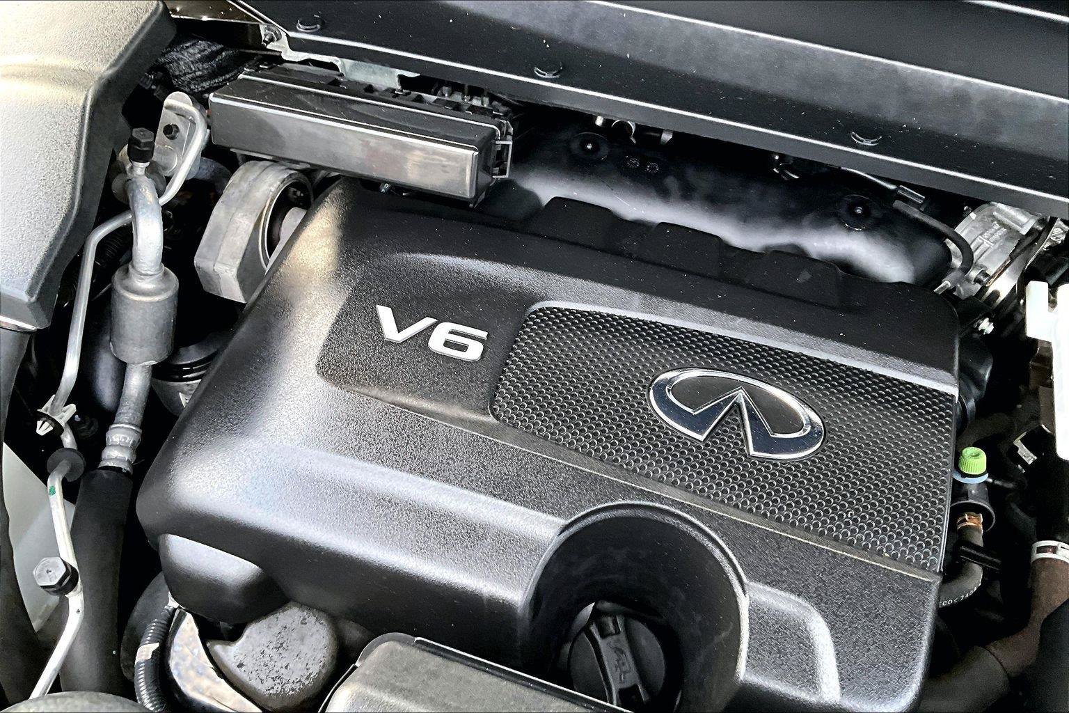 Used 2018 INFINITI QX60 Luxe AWD/4WD image 32