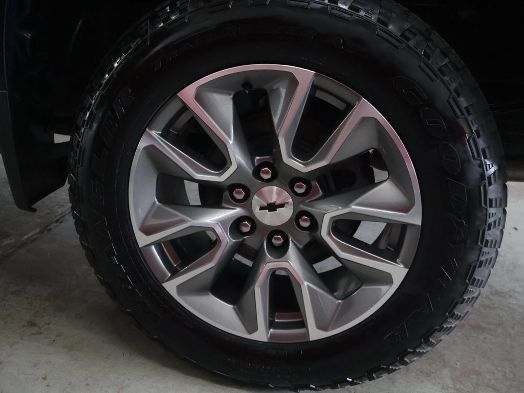 Used 2020 Chevrolet Silverado 1500 RST w/ Z71 Off-Road Package AWD/4WD image 33