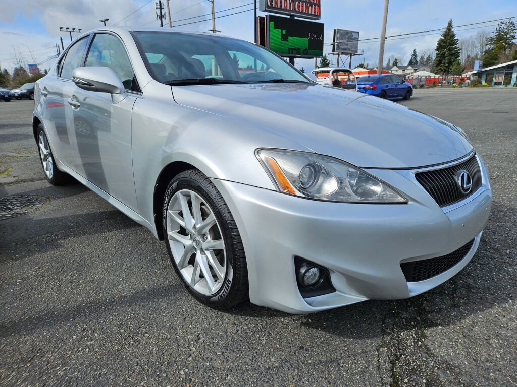 Used 2011 Lexus IS 250 w/ Premium Pkg Value Edition image 6