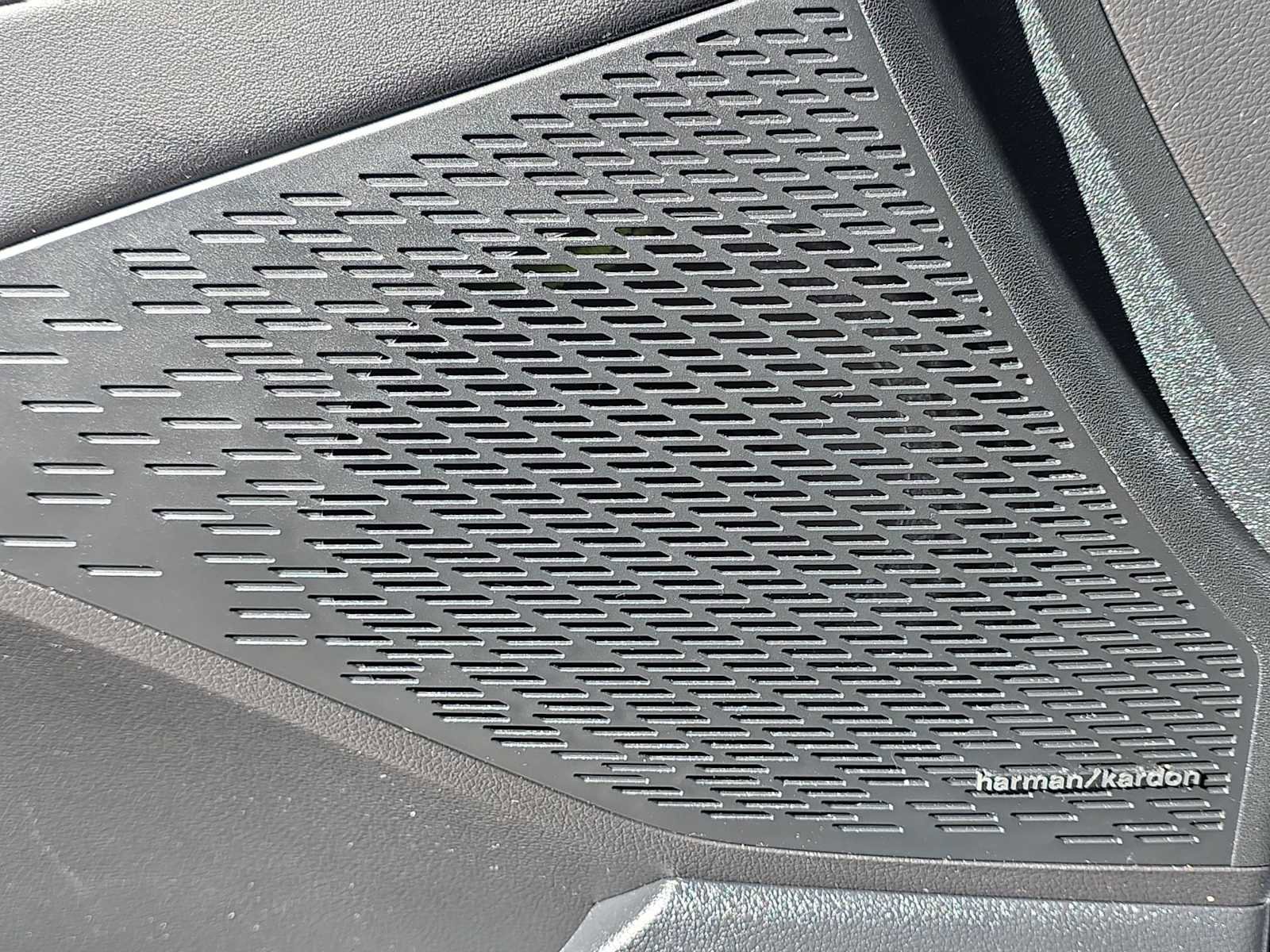 Used 2025 Hyundai Palisade Limited image 30