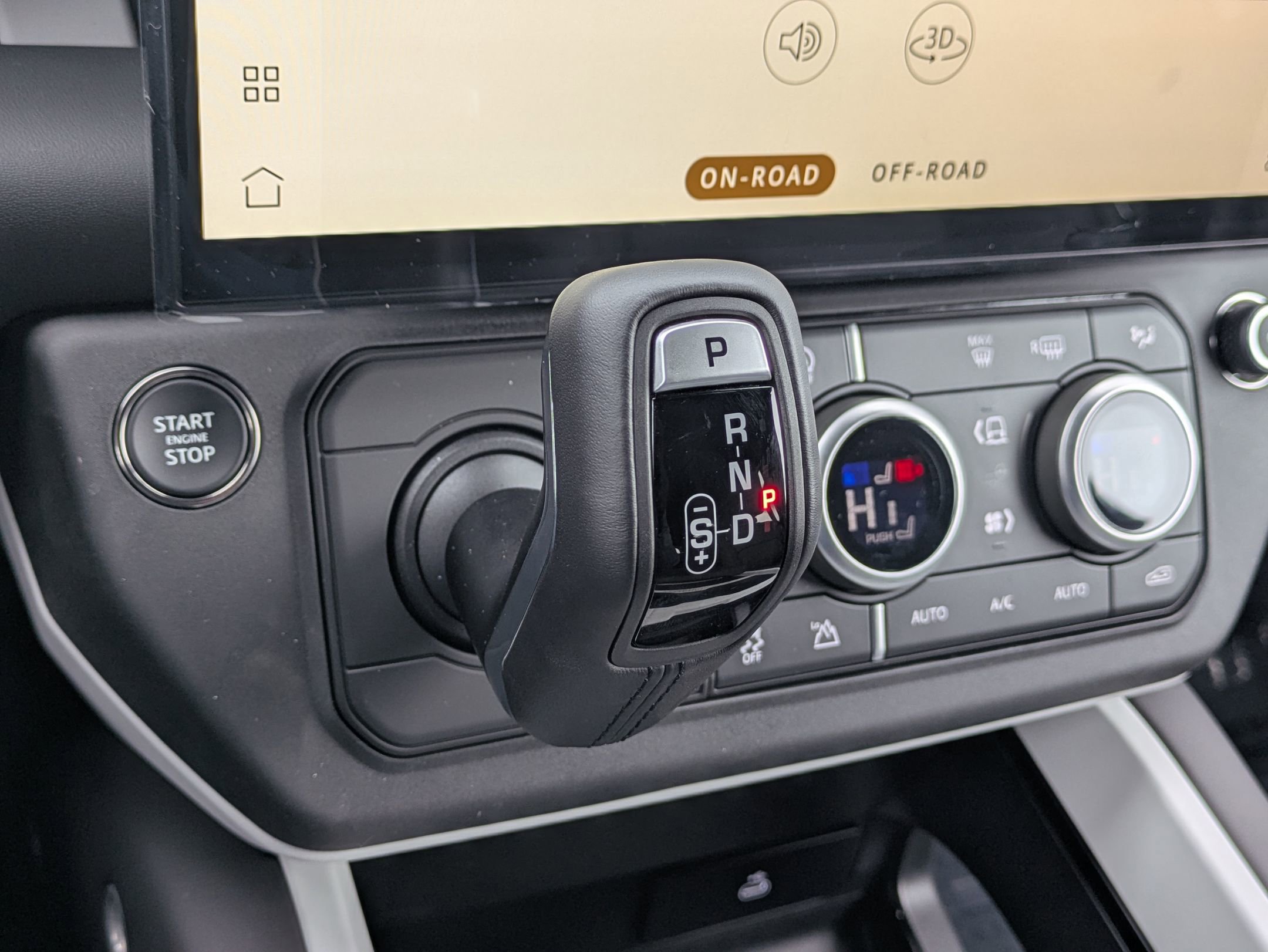 New 2026 Land Rover Defender 110 X-Dynamic SE image 17