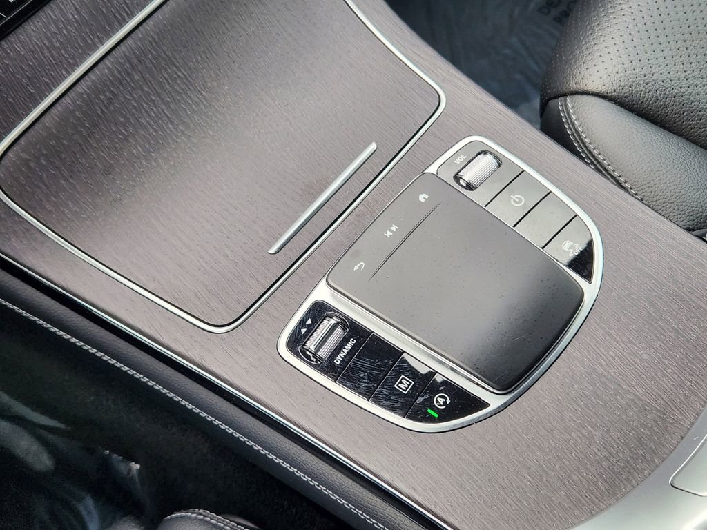 Used 2020 Mercedes-Benz GLC 300 4MATIC image 17