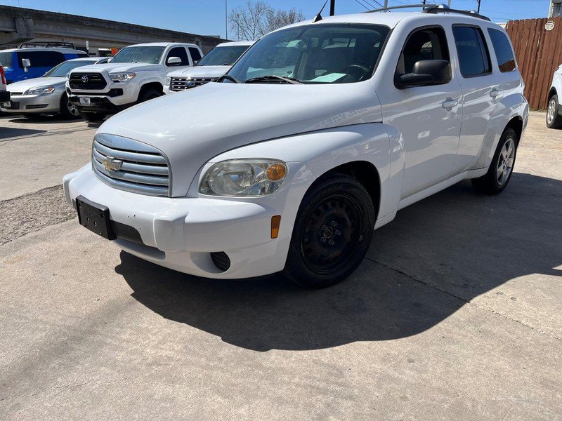 Used 2011 Chevrolet HHR LS FWD image 3