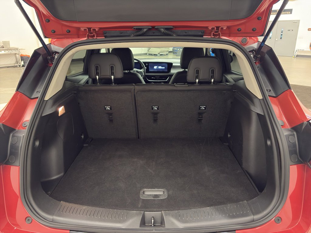 Used 2024 Buick Encore GX Sport Touring image 15