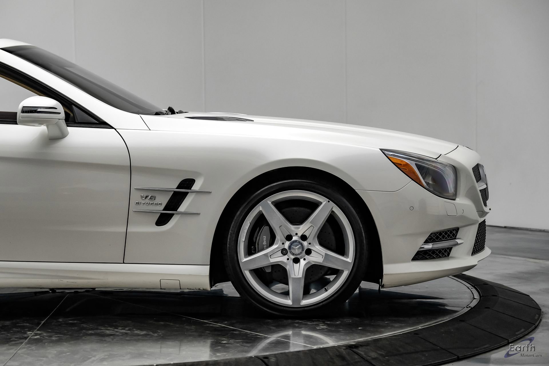 Used 2014 Mercedes-Benz SL 550 SL550 Roadster image 25