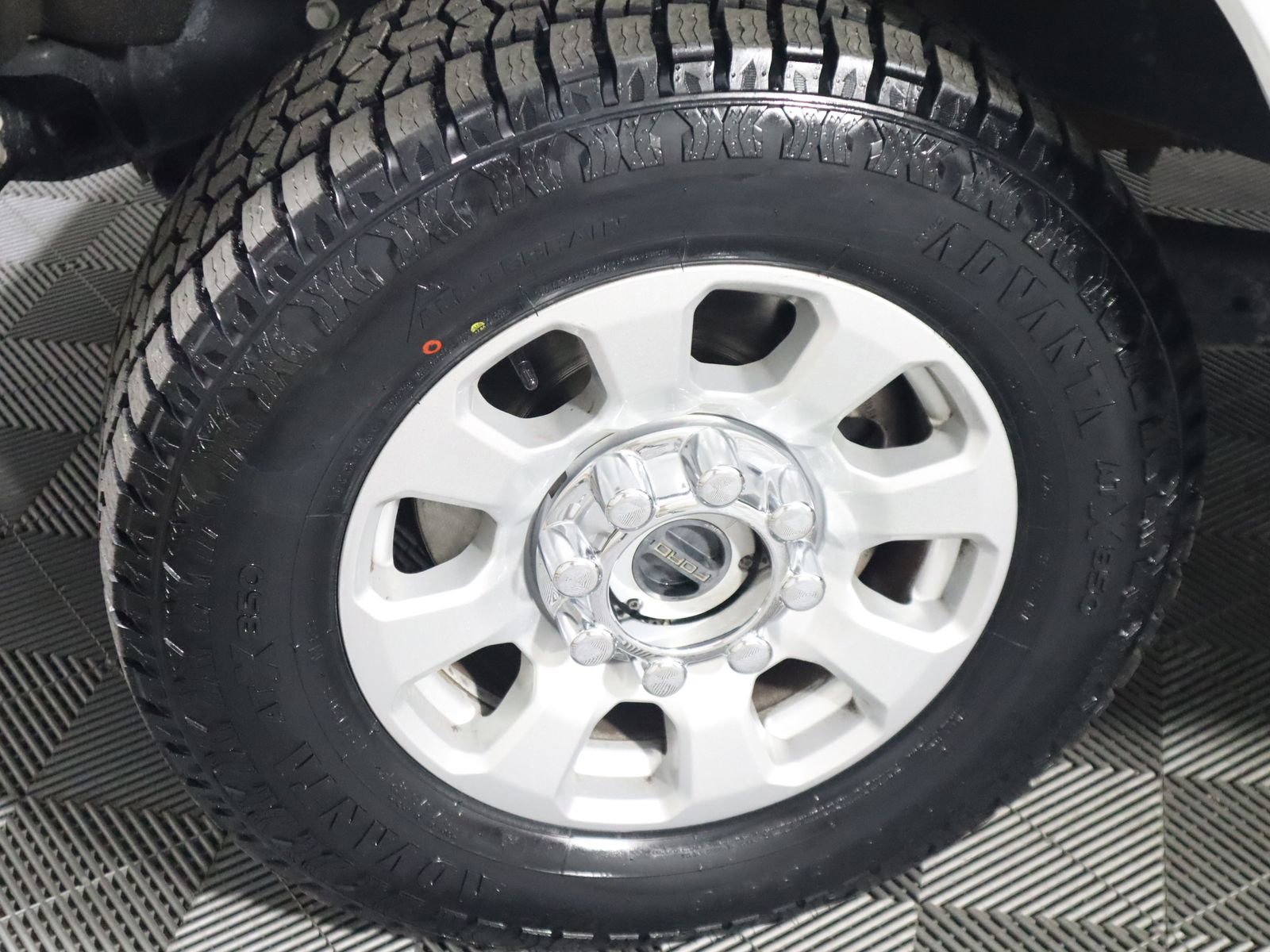 Used 2024 Ford F350 XLT image 27