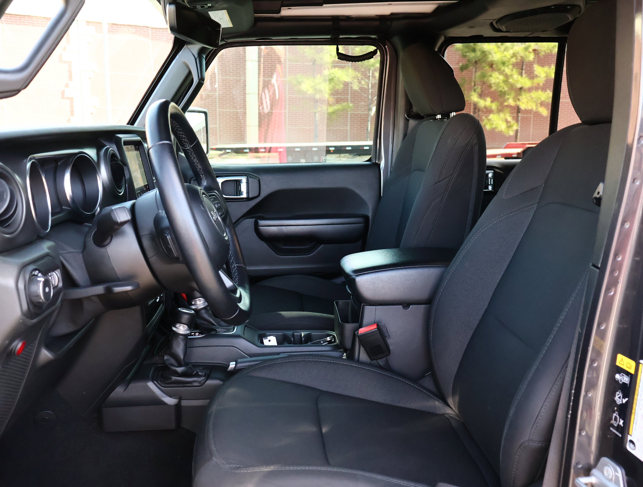 Used 2021 Jeep Wrangler Unlimited Sport image 8