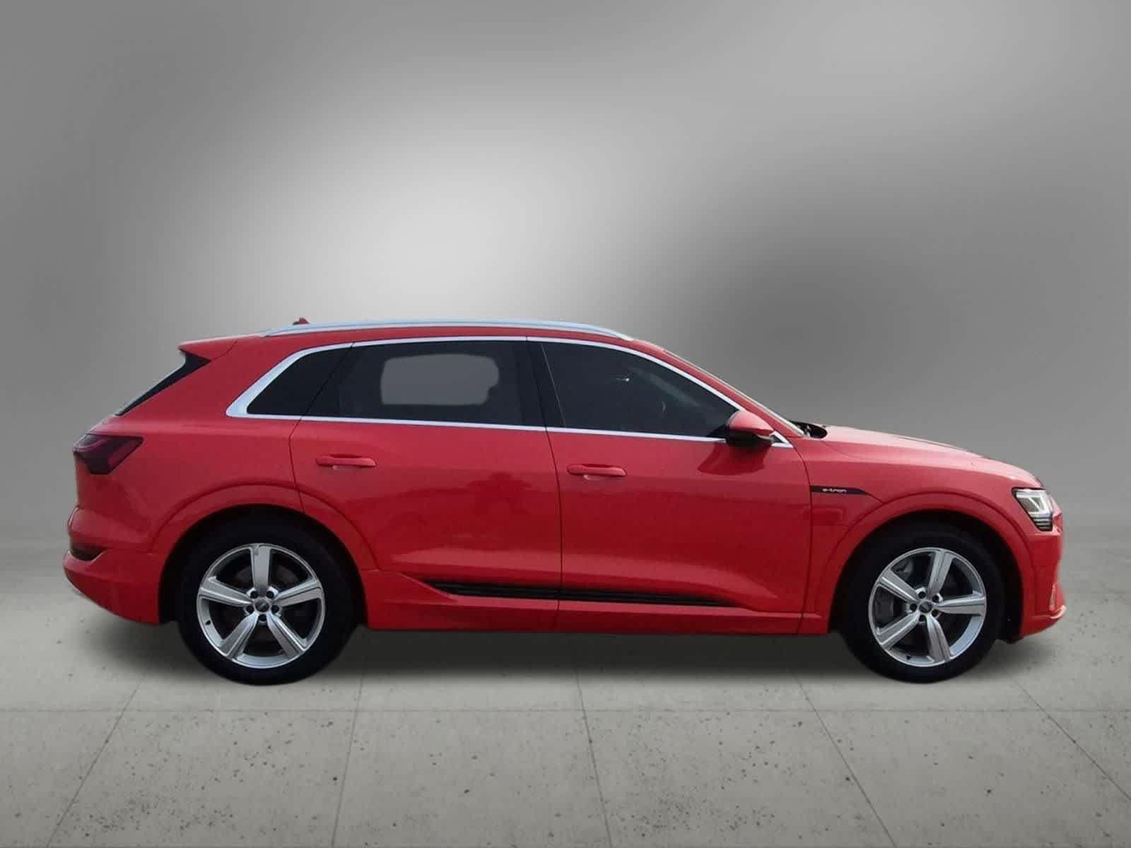 Used 2019 Audi e-tron Premium Plus AWD/4WD image 7