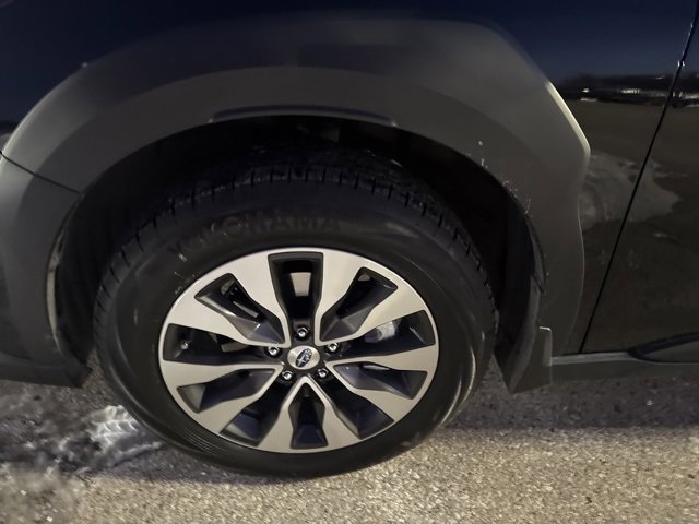 Used 2025 Subaru Outback Touring w/ Popular Package #2 image 5