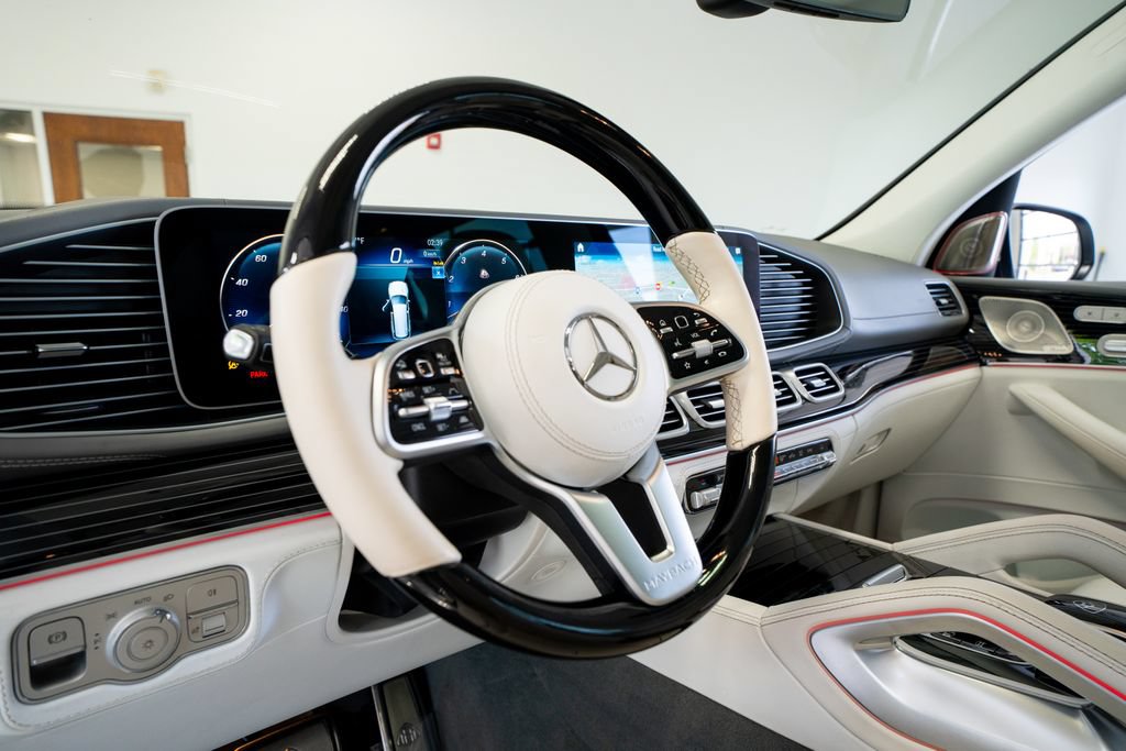 Used 2023 Mercedes-Benz Maybach GLS 600 4MATIC image 22