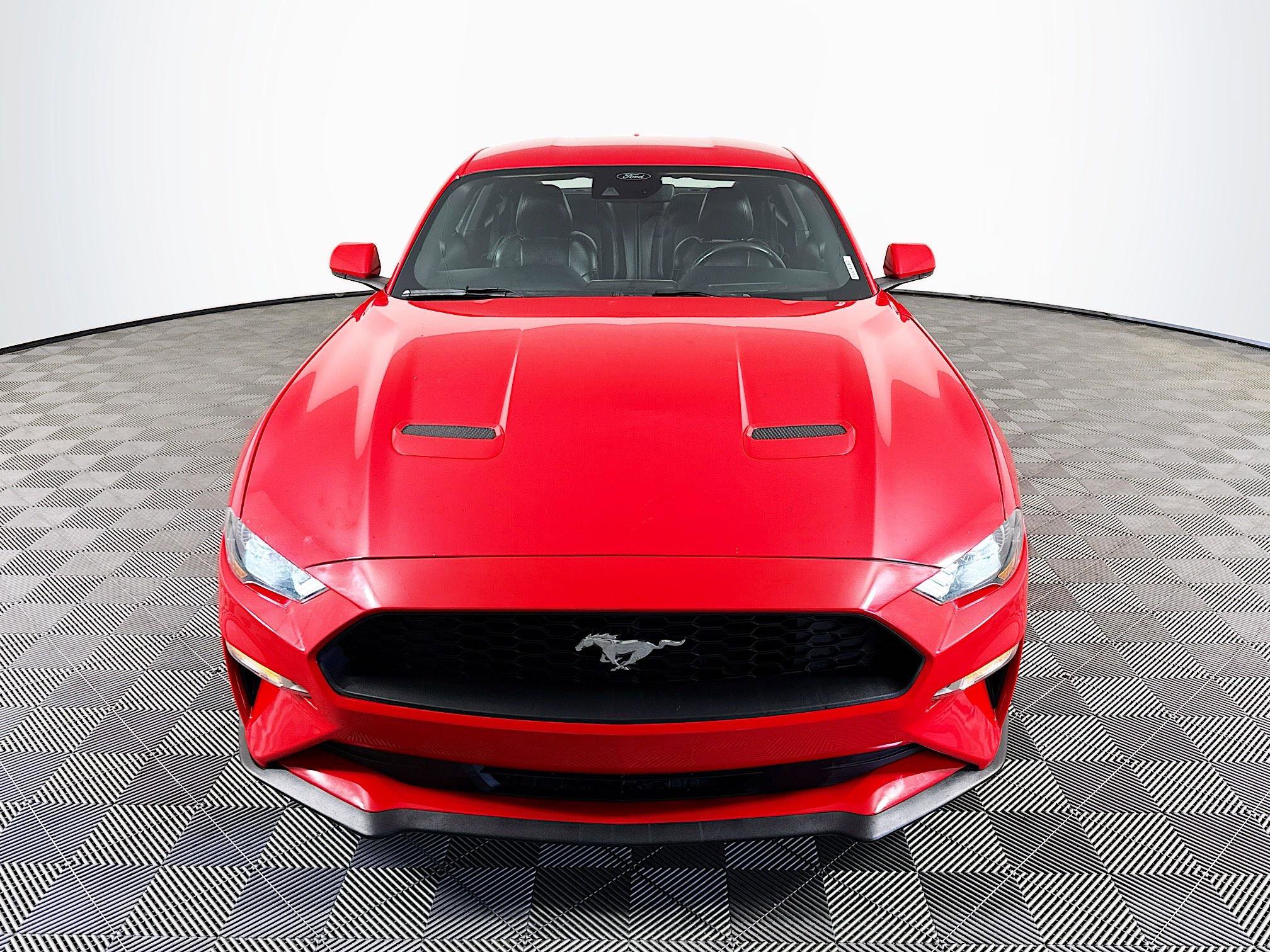 Used 2021 Ford Mustang Premium image 2