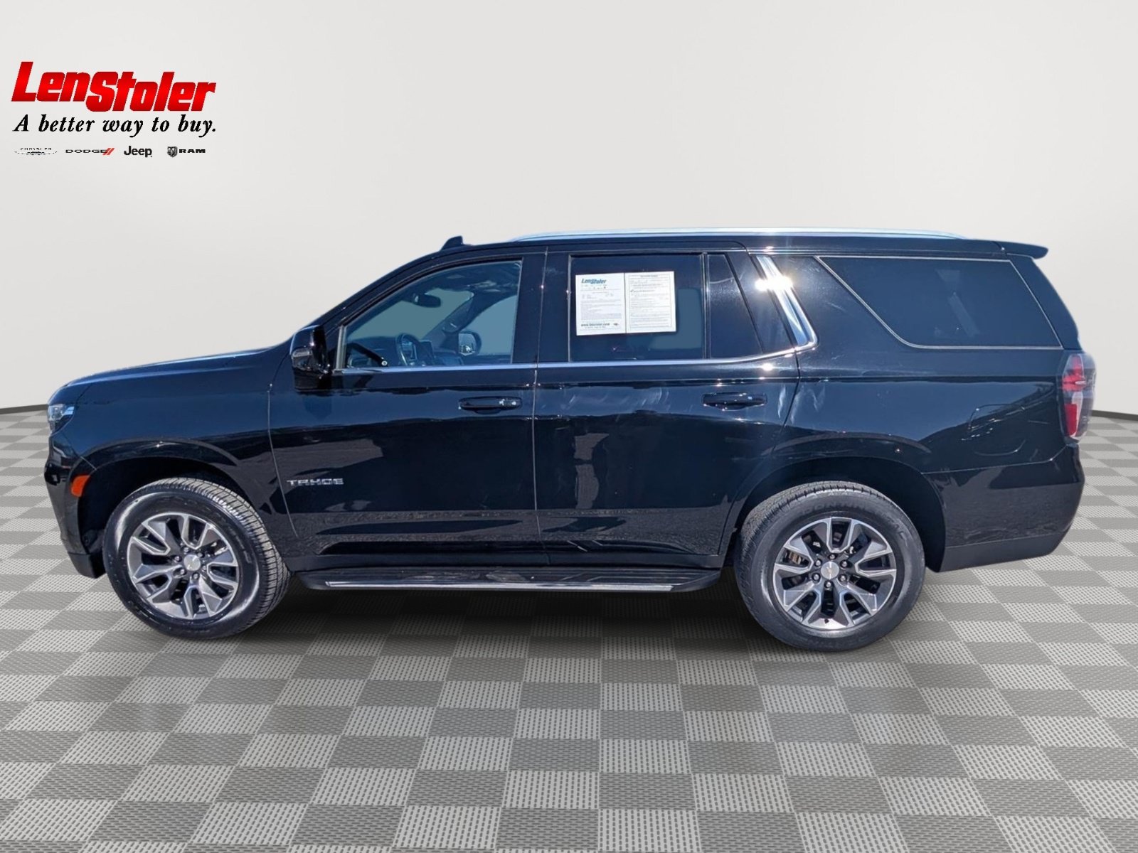 Used 2022 Chevrolet Tahoe LT w/ LT Signature Package AWD/4WD image 2