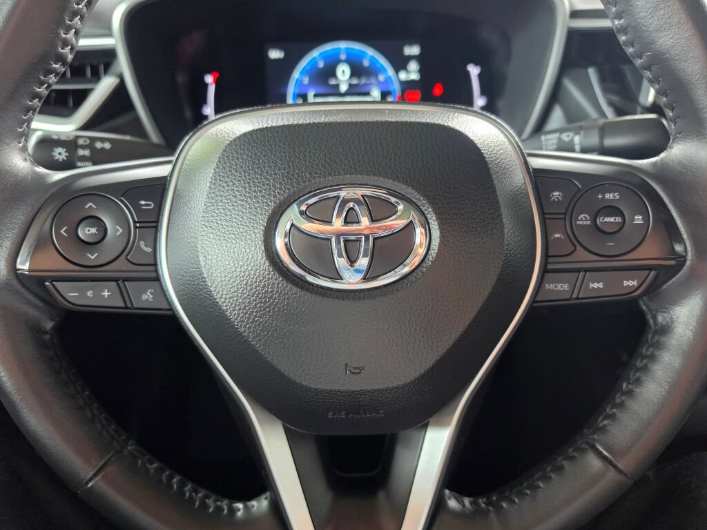 Used 2024 Toyota Corolla XSE FWD image 24