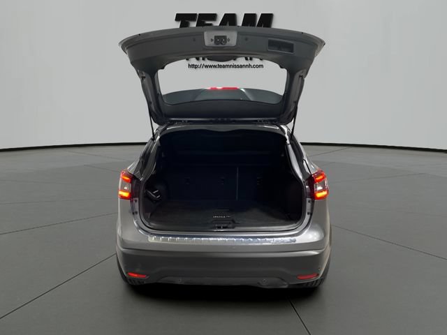 Certified 2022 Nissan Rogue Sport SL AWD/4WD image 6