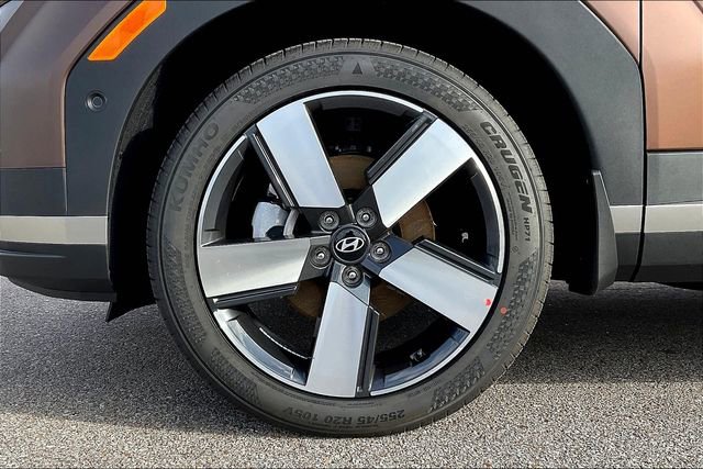 New 2025 Hyundai Santa Fe Limited image 12