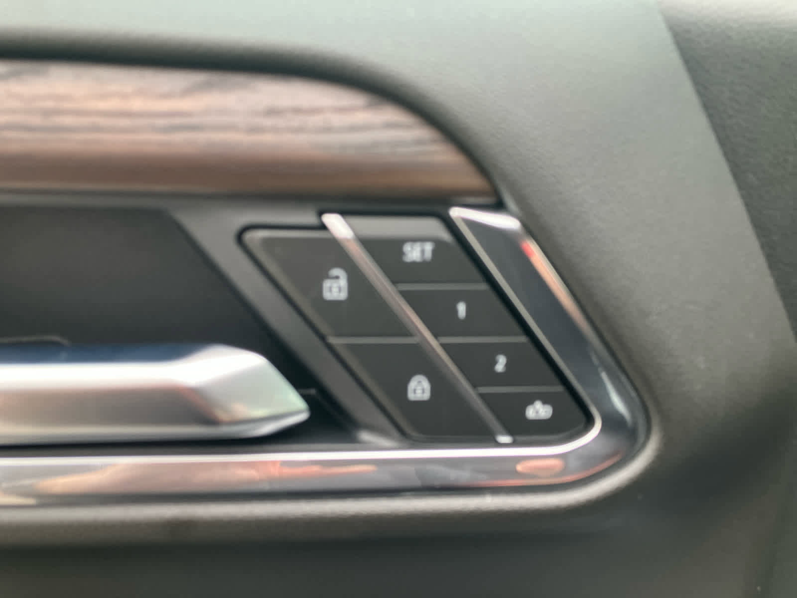 New 2026 GMC Sierra 1500 SLT w/ SLT Premium Package image 12