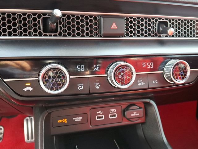 Used 2025 Honda Civic Type R image 15