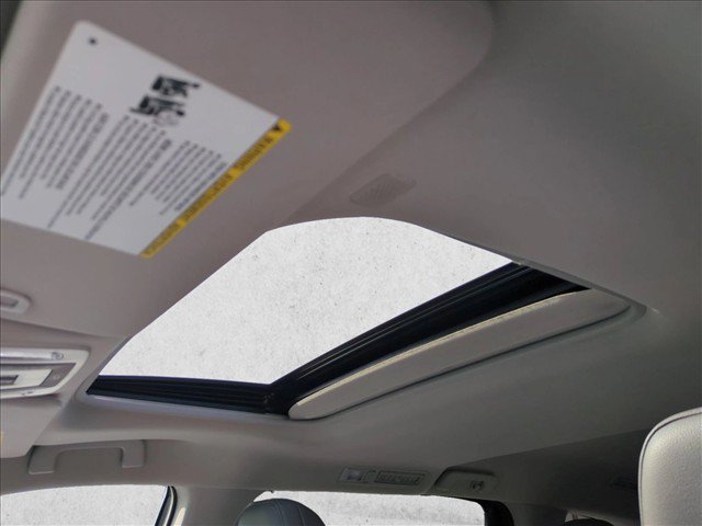 Used 2022 Toyota Sienna XLE w/ XLE Plus Package FWD image 21