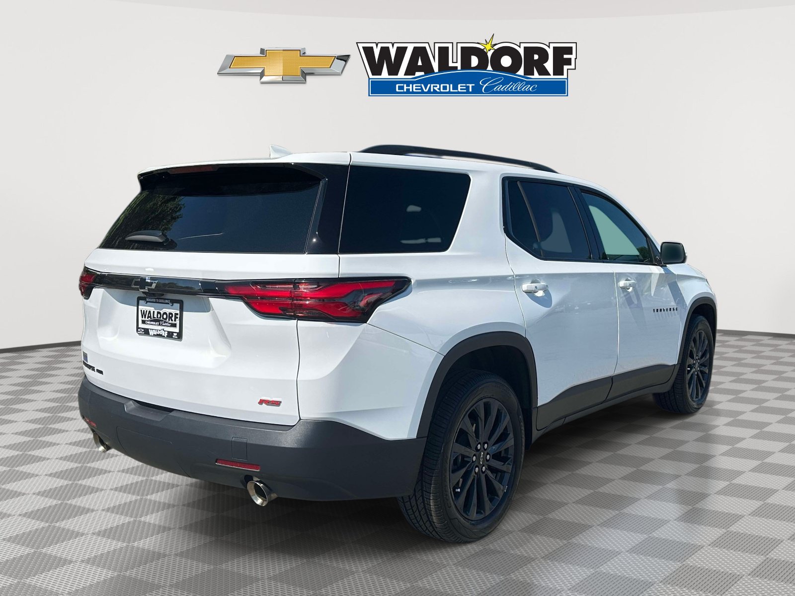 Used 2023 Chevrolet Traverse RS AWD/4WD image 6