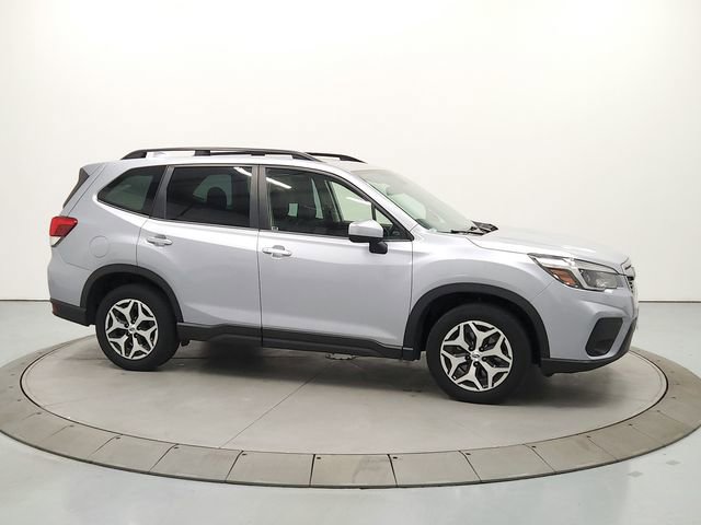Used 2021 Subaru Forester Premium image 8