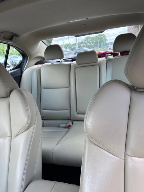Used 2018 Acura TLX V6 SH-AWD image 12