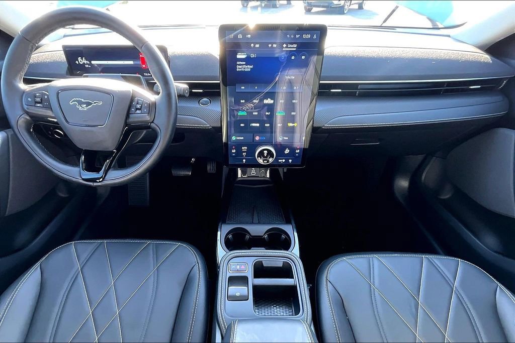 Used 2025 Ford Mustang Mach-E Select image 19