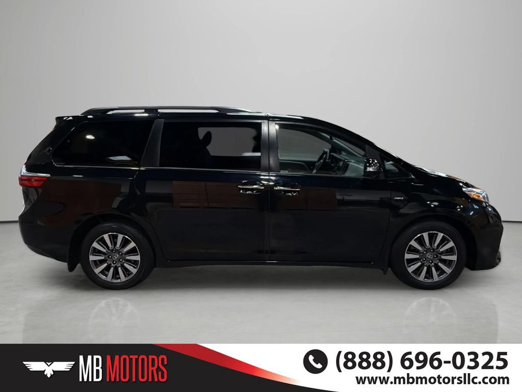 Used 2020 Toyota Sienna Limited Premium AWD/4WD image 3