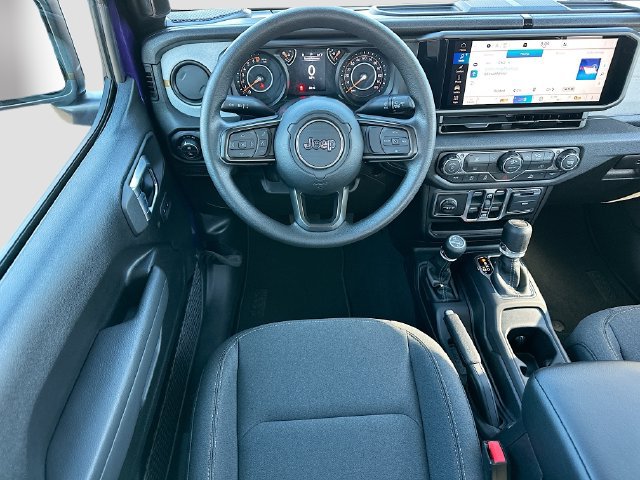 New 2026 Jeep Gladiator Sport AWD/4WD image 15