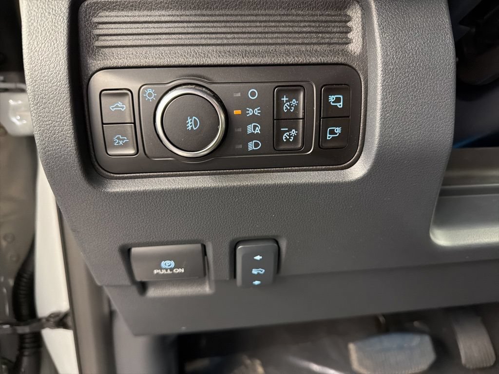 New 2026 Ford F250 Lariat w/ Black Appearance Package AWD/4WD image 27