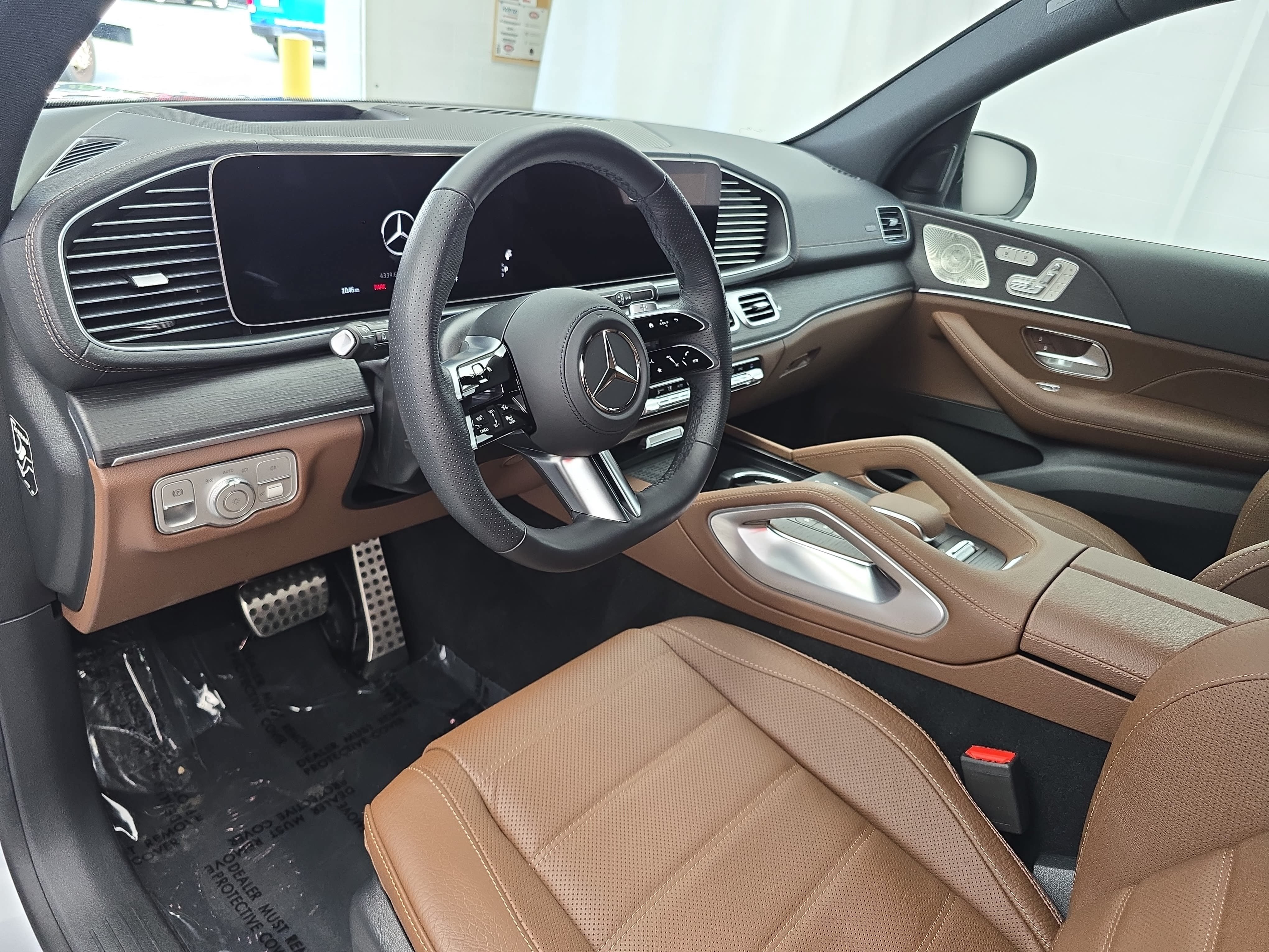 Certified 2026 Mercedes-Benz GLS 450 4MATIC image 17