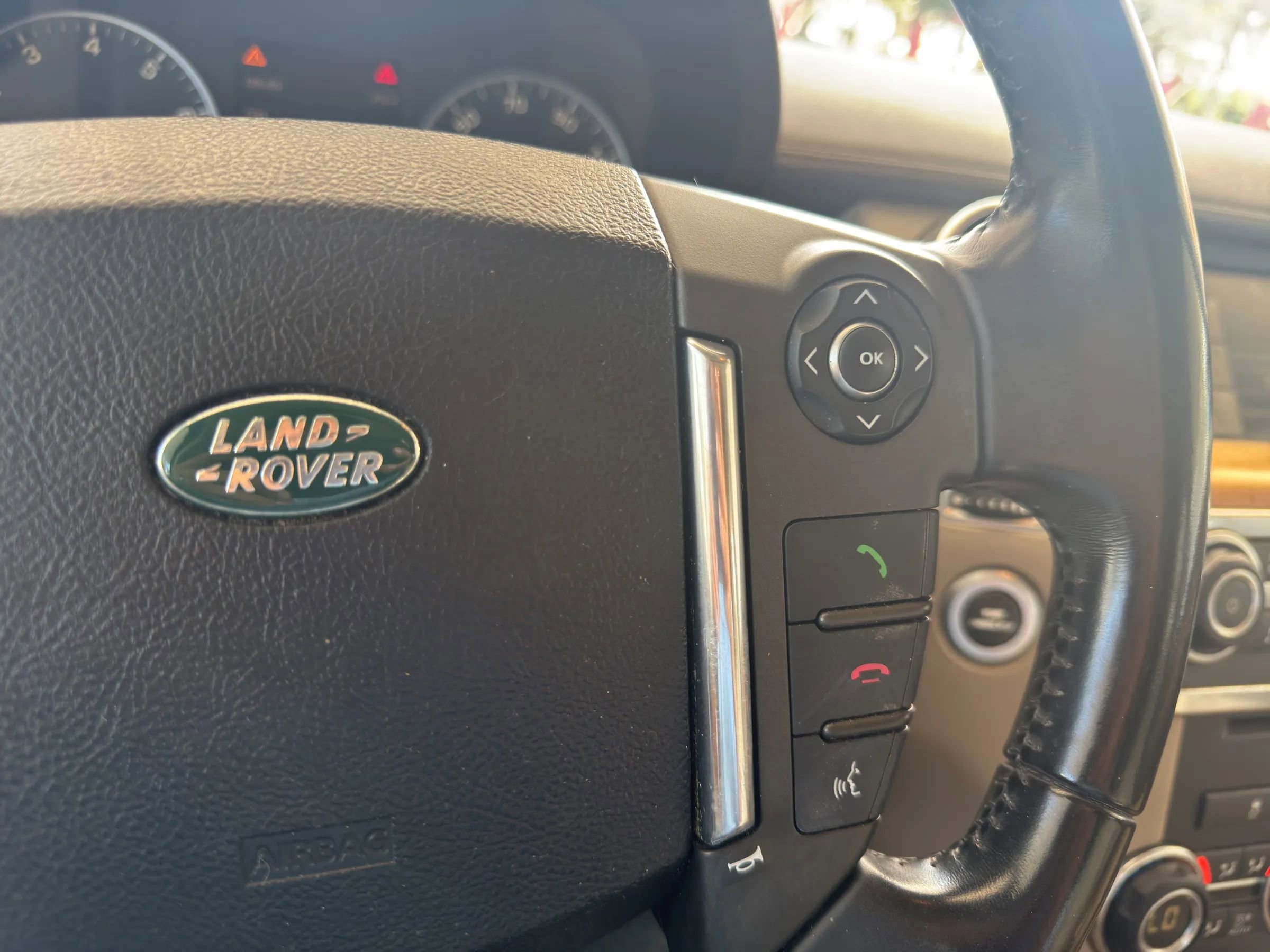 Used 2012 Land Rover LR4 HSE image 34