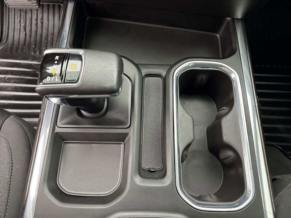 Certified 2022 Chevrolet Silverado 1500 RST w/ Convenience Package II image 15