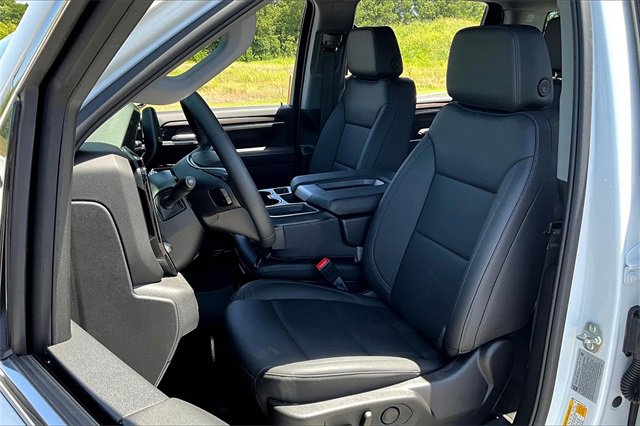 New 2025 GMC Sierra 2500 SLT image 9