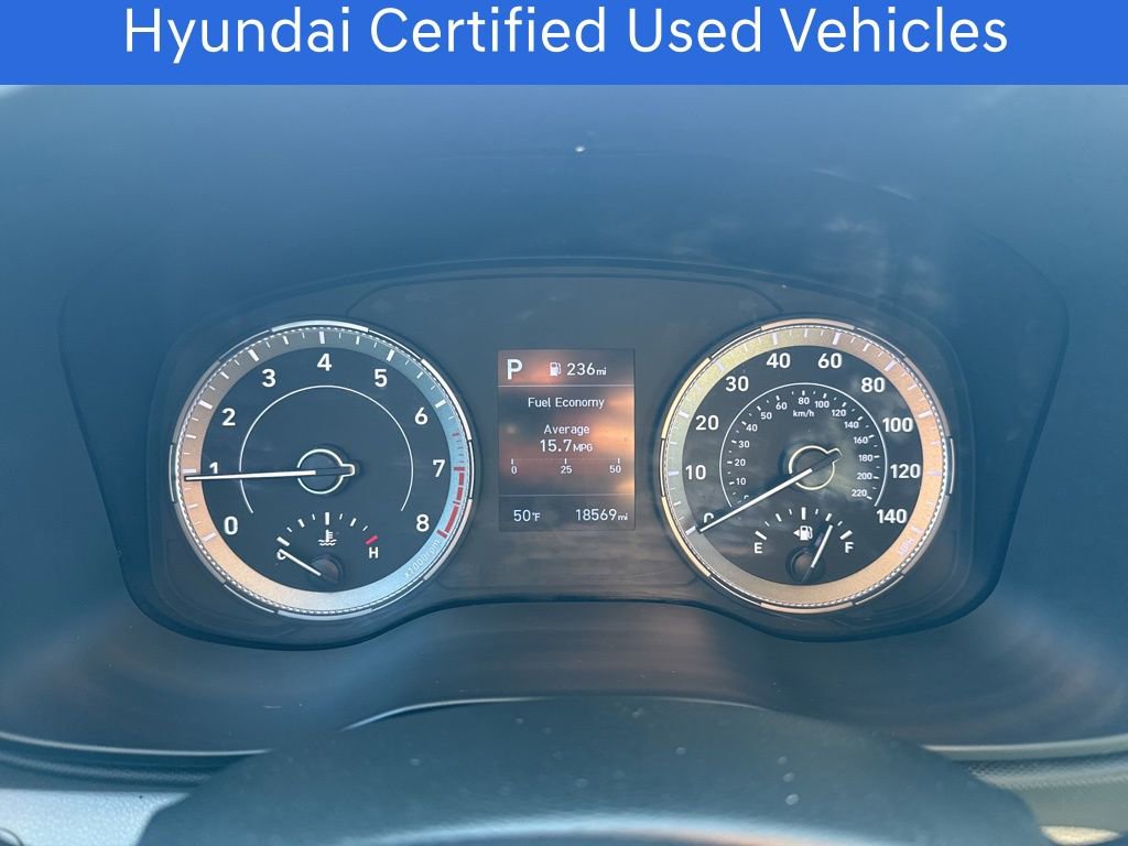 Certified 2021 Hyundai Venue SEL image 24