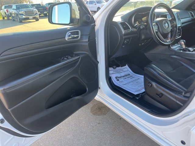 Used 2020 Jeep Grand Cherokee Altitude image 8