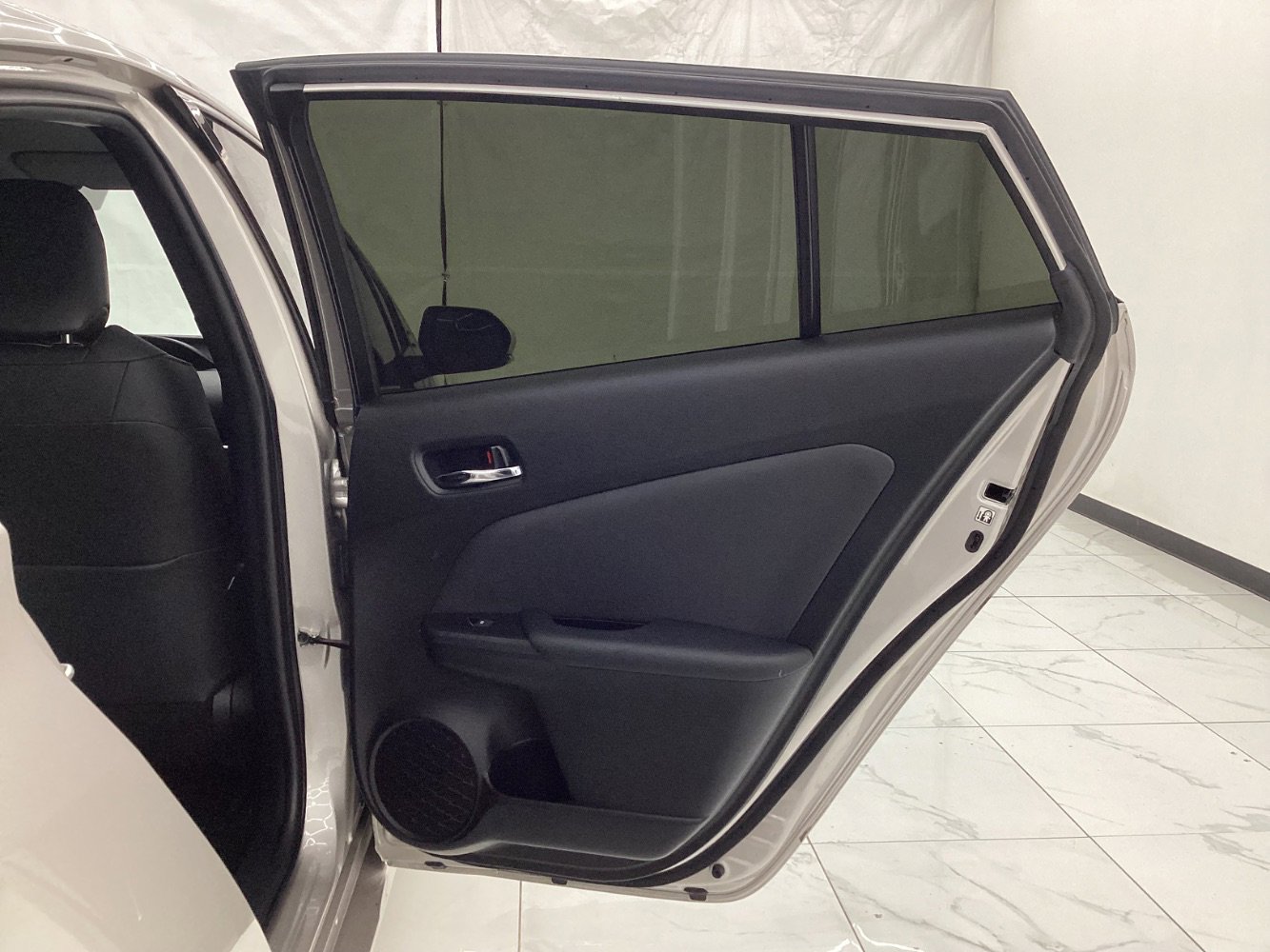 Used 2017 Toyota Prius Prime Premium w/ Carpet Mat Package image 25