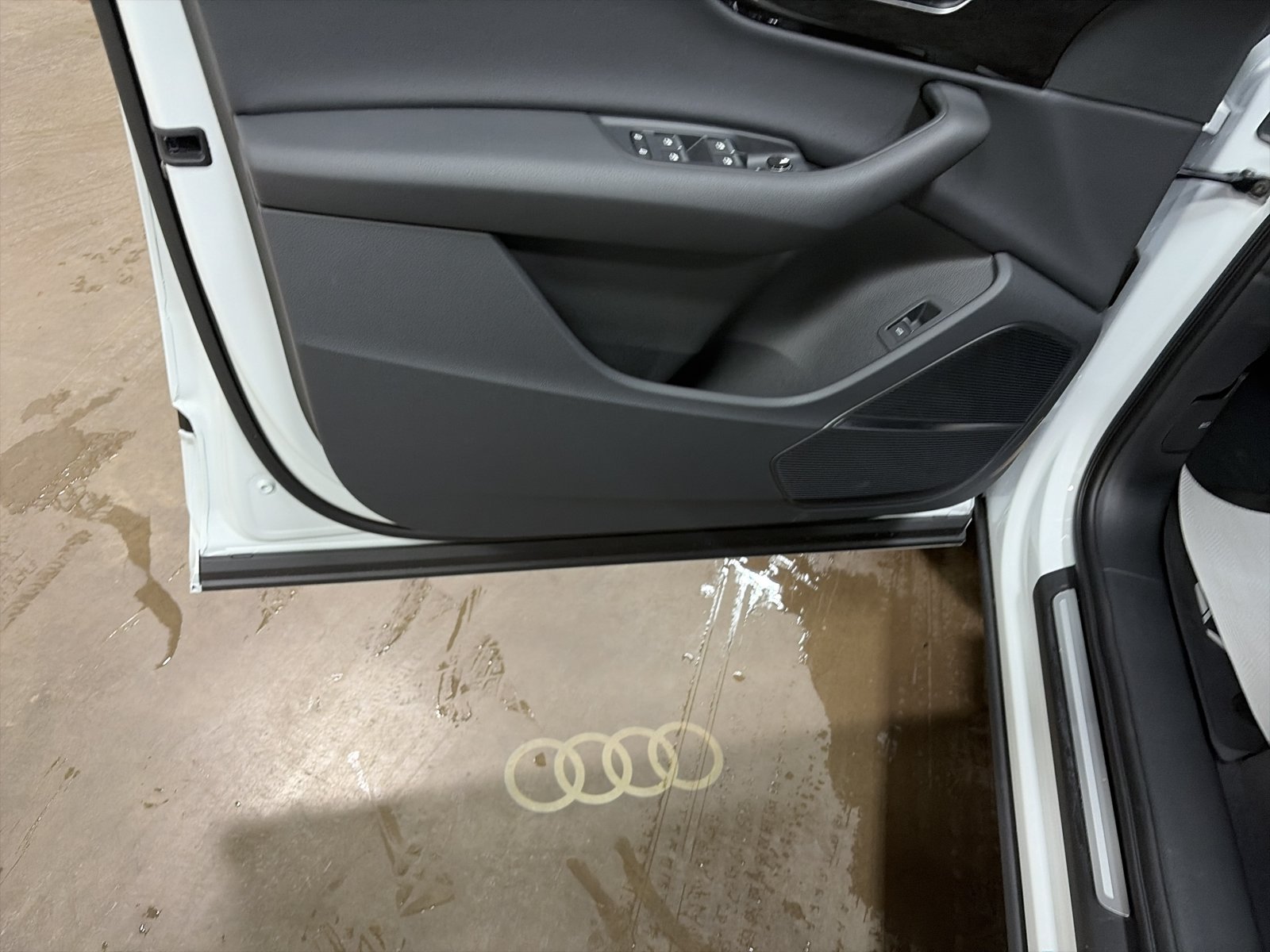 New 2026 Audi Q7 2.0T Premium AWD/4WD image 12
