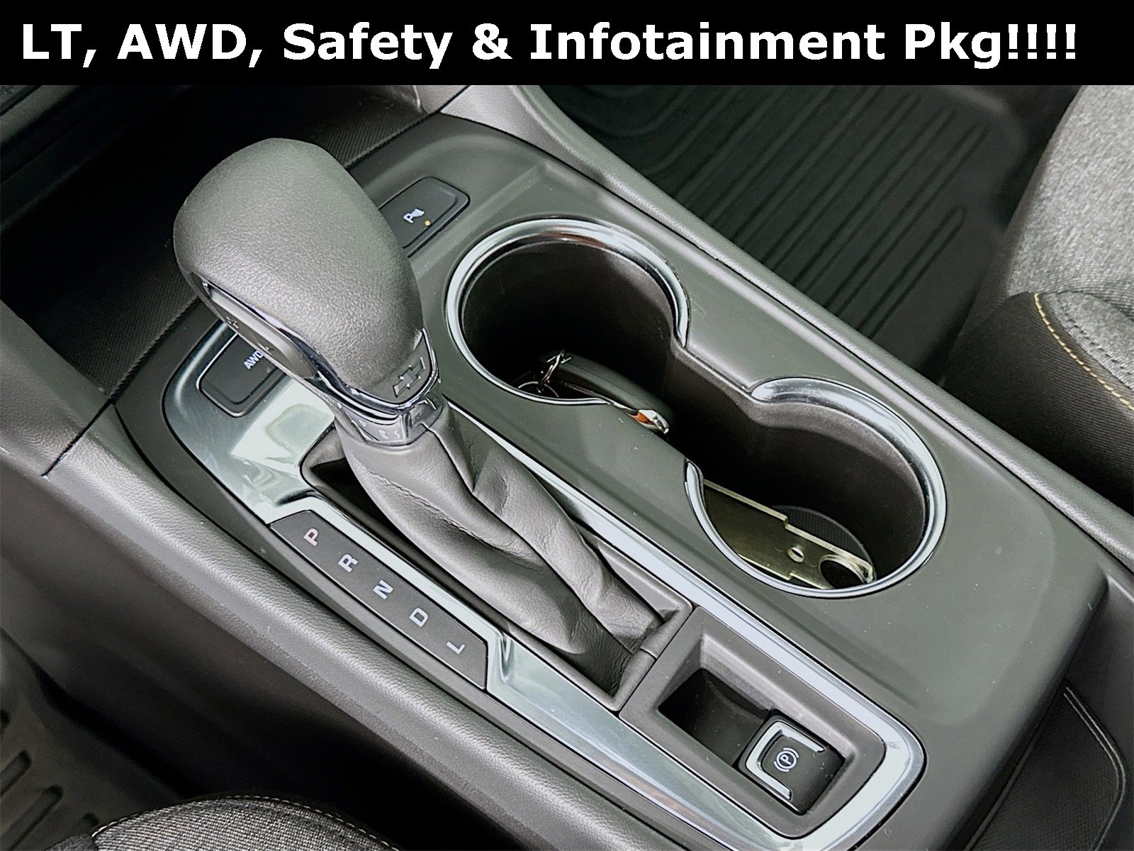 Used 2024 Chevrolet Equinox LT image 18